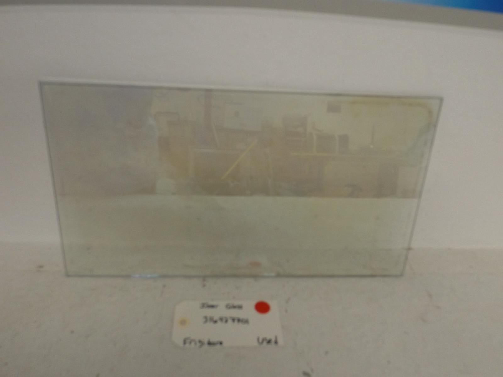 Frigidaire Stove 316427701 Inner Glass Used Frigidaire Stove 316427701 Inner Glass Used